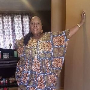 Meet your Posher, Robertta